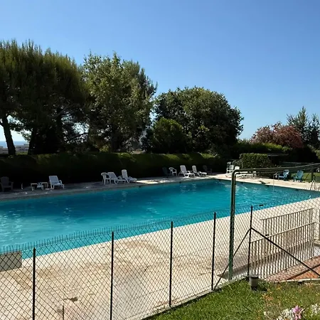 Beautiful 2-bedroom With Sea View - Swimming Pool - Tennis Court Villeneuve-Loubet