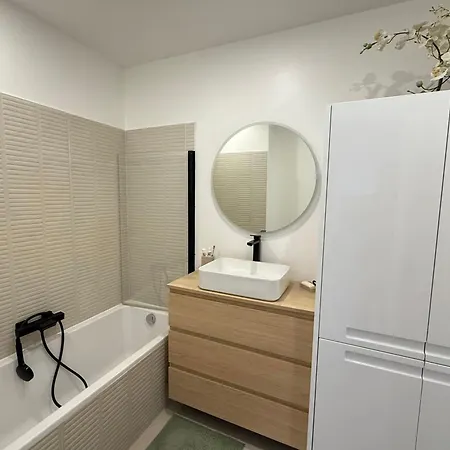Σπίτι διακοπών Beautiful 2-bedroom With Sea View - Swimming Pool - Tennis Court Villeneuve-Loubet