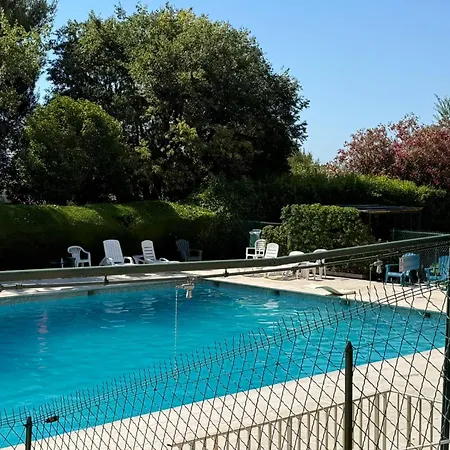 Beautiful 2-bedroom With Sea View - Swimming Pool - Tennis Court Σπίτι διακοπών